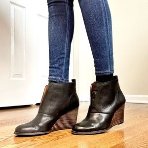 Lucky Brand Black Leather Yinan Booties 10
